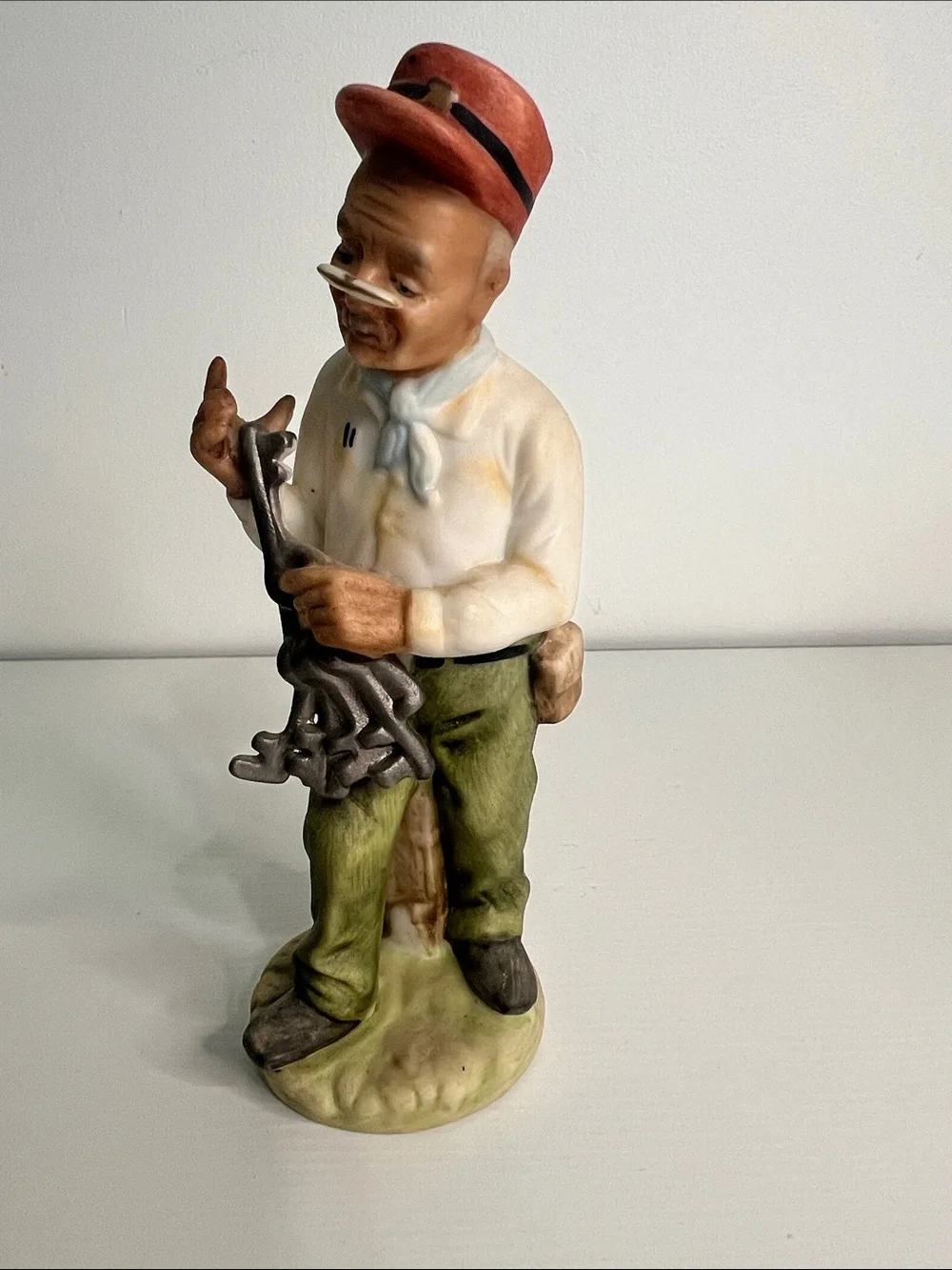 Vintage Ceramic Male Figurine Holding Keys (Unbranded)